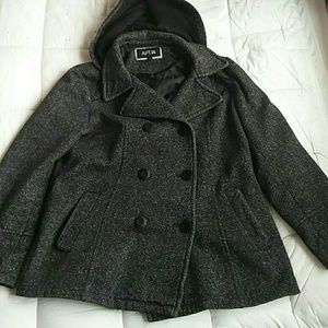 Apt 9 lightweight jacket size large